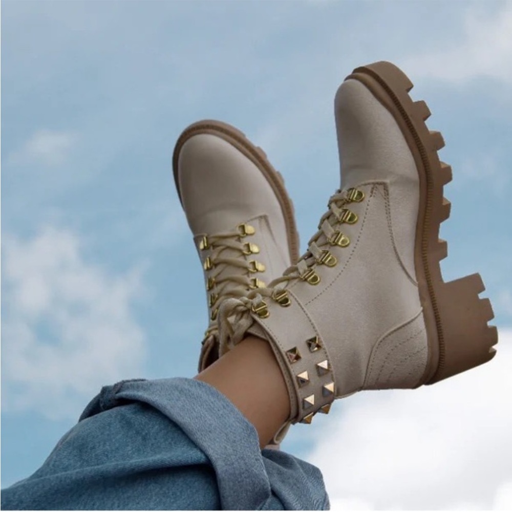🆕WOMEN BOOTS 🆕
